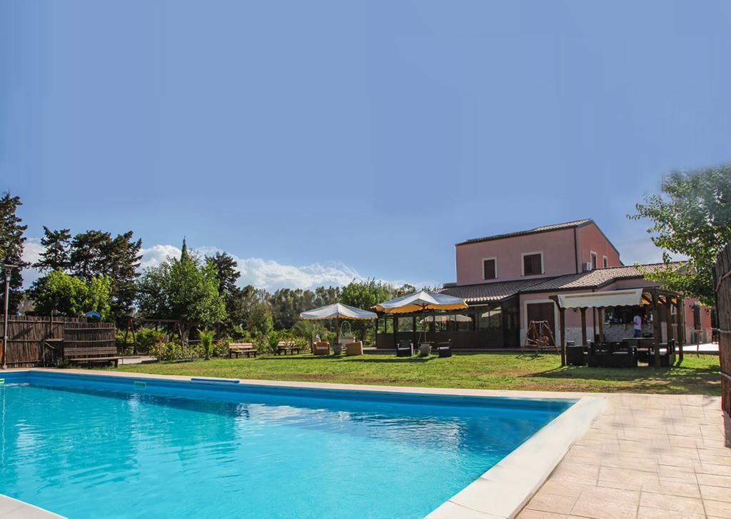 Villa Sicily Country House & Beach à Catane Extérieur photo